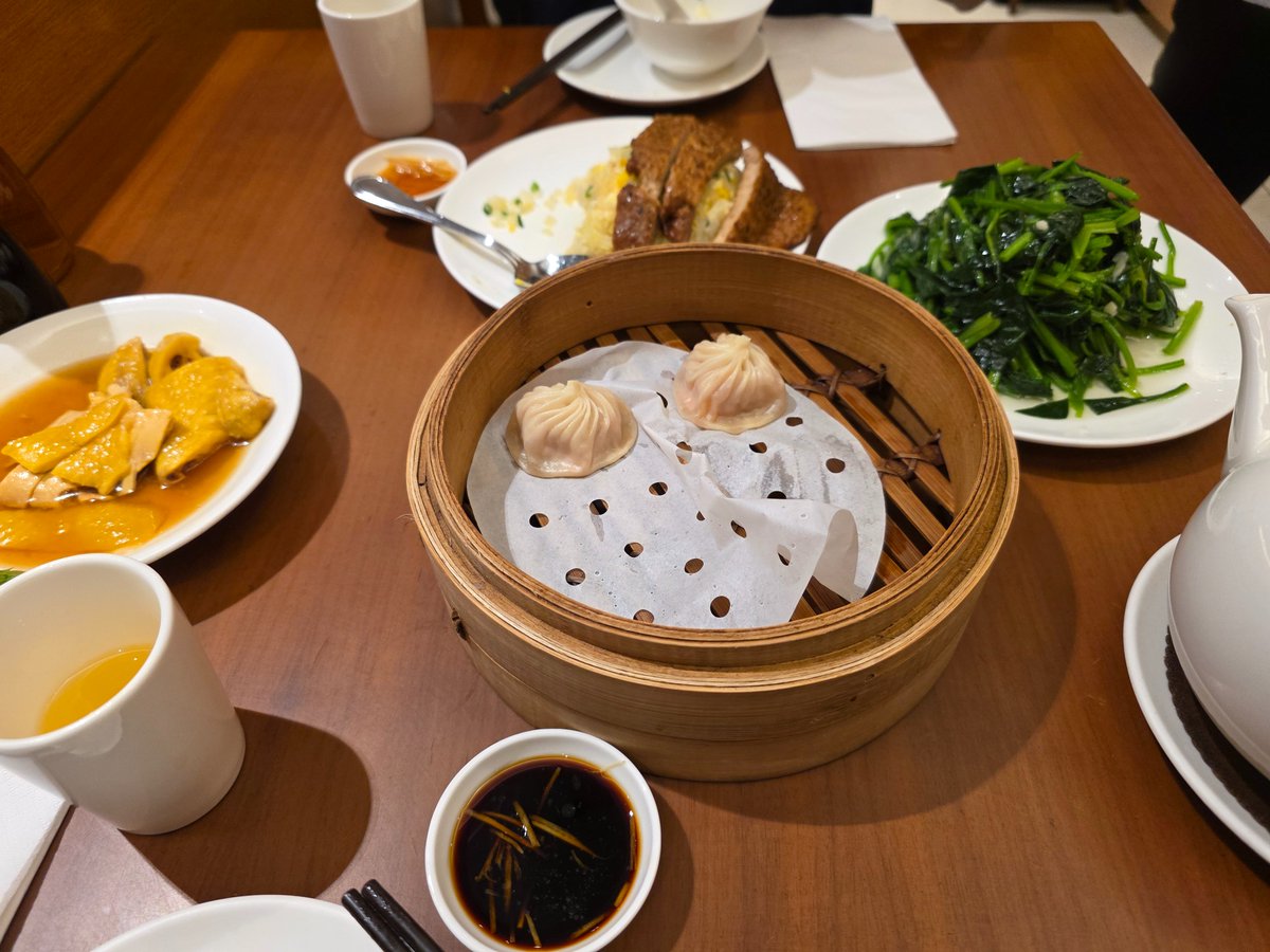 MoRAlhAzArD tweet media