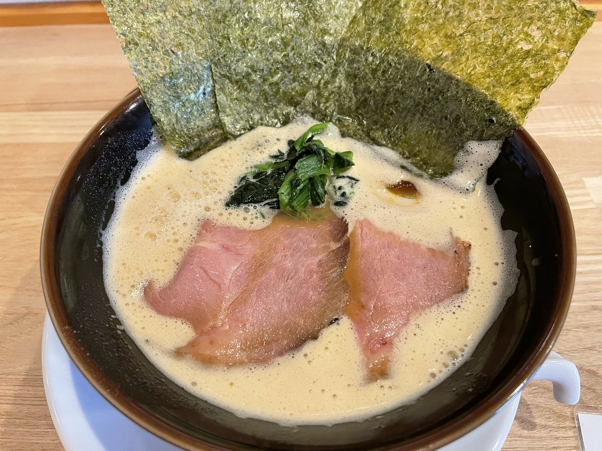 たべっこ tweet media