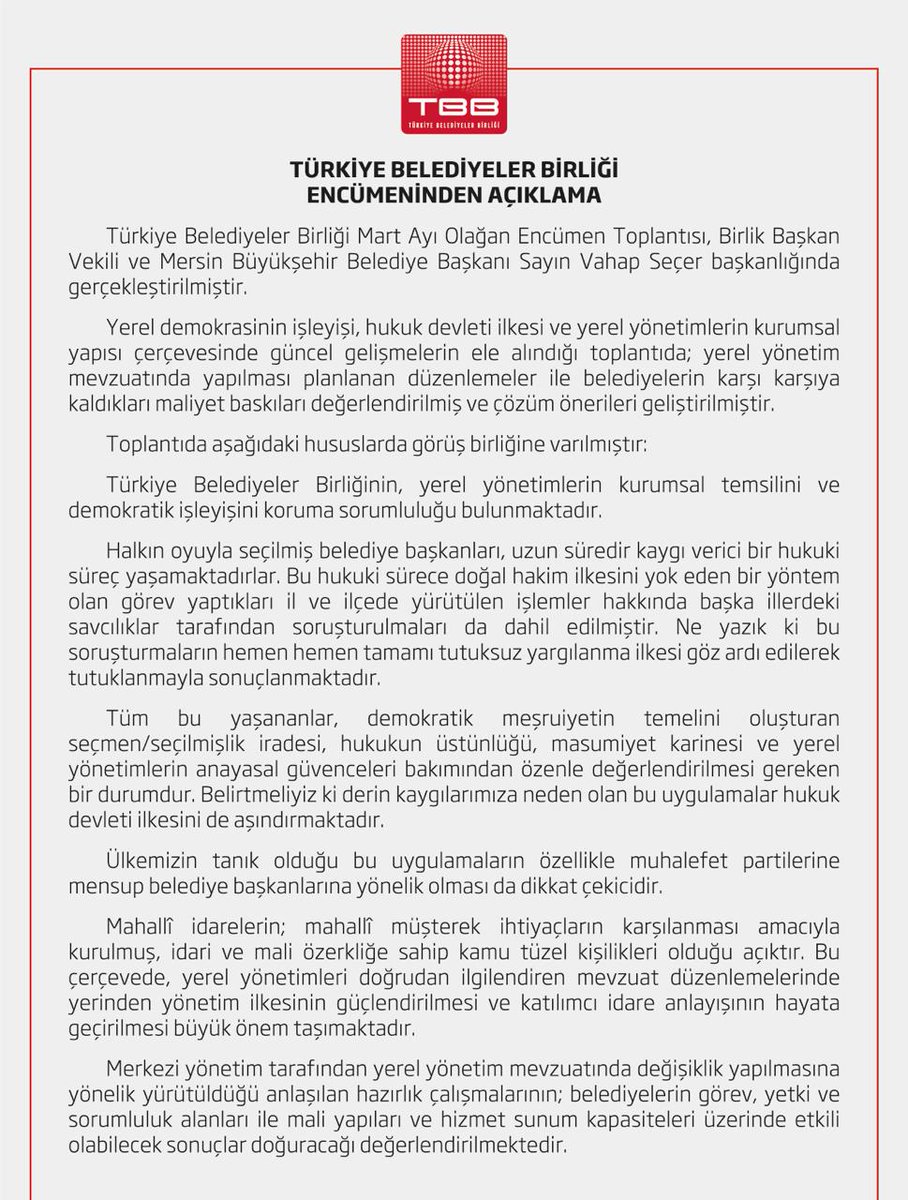TBB's tweet photo. Türkiye Belediyeler Birliği Encümeni, Birlik Başkan Vekili ve Mersin Büyükşehir Belediye Başkanı Vahap Seçer başkanlığında Ankara’da gerçekleştirilen Mart Ayı Olağan Encümen Toplantısı’nın ardından yazılı açıklama yaptı. ➡️

#TBB #EncumenToplantısı @VahapSecer  @RasimAri50 @avfilizgencan @filizceritoglu @avtutdere @HazalAras04 @bilgehanerdem08 @tahsinerdemchp @nihatcftc