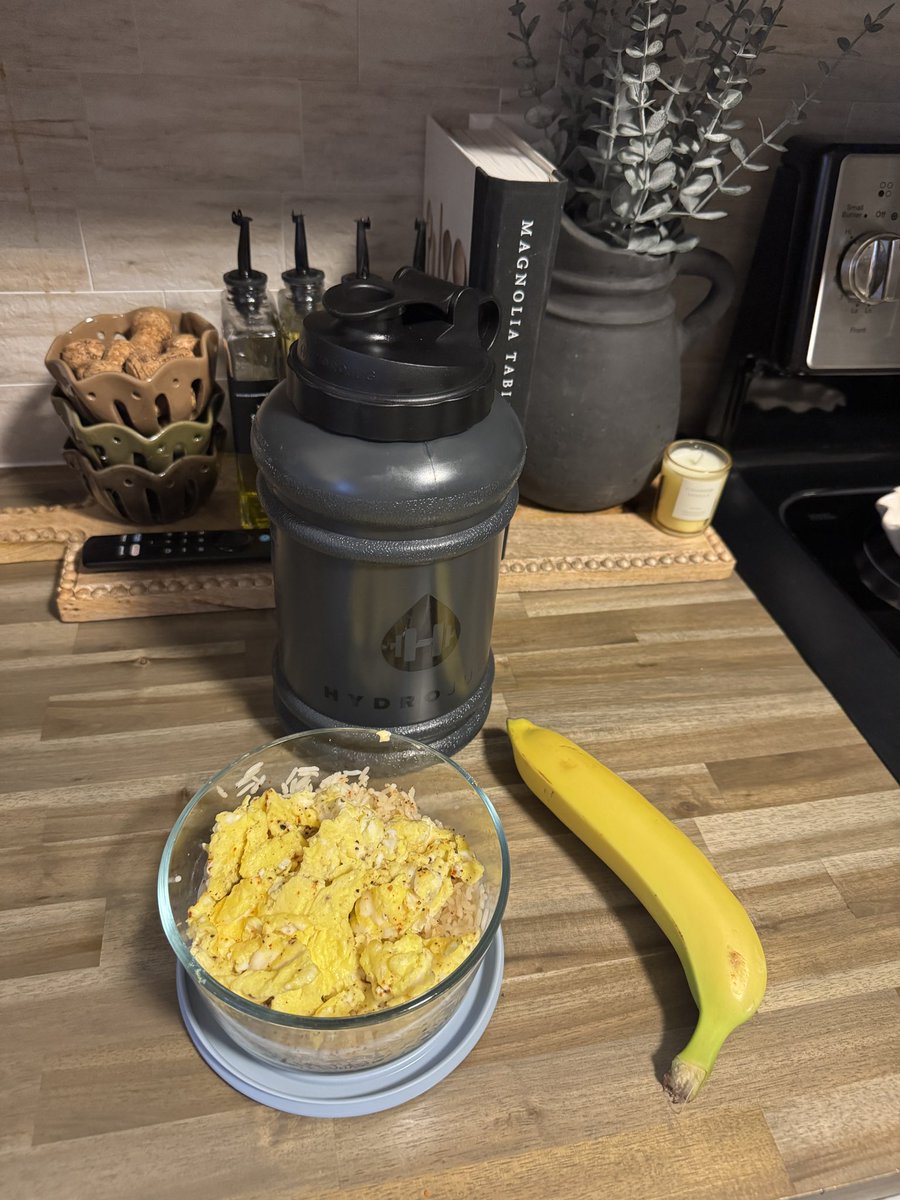 𝓬𝓪𝓶𝓻𝔂𝓷 𝓼𝓲𝓭𝓭𝓮𝓷 tweet media