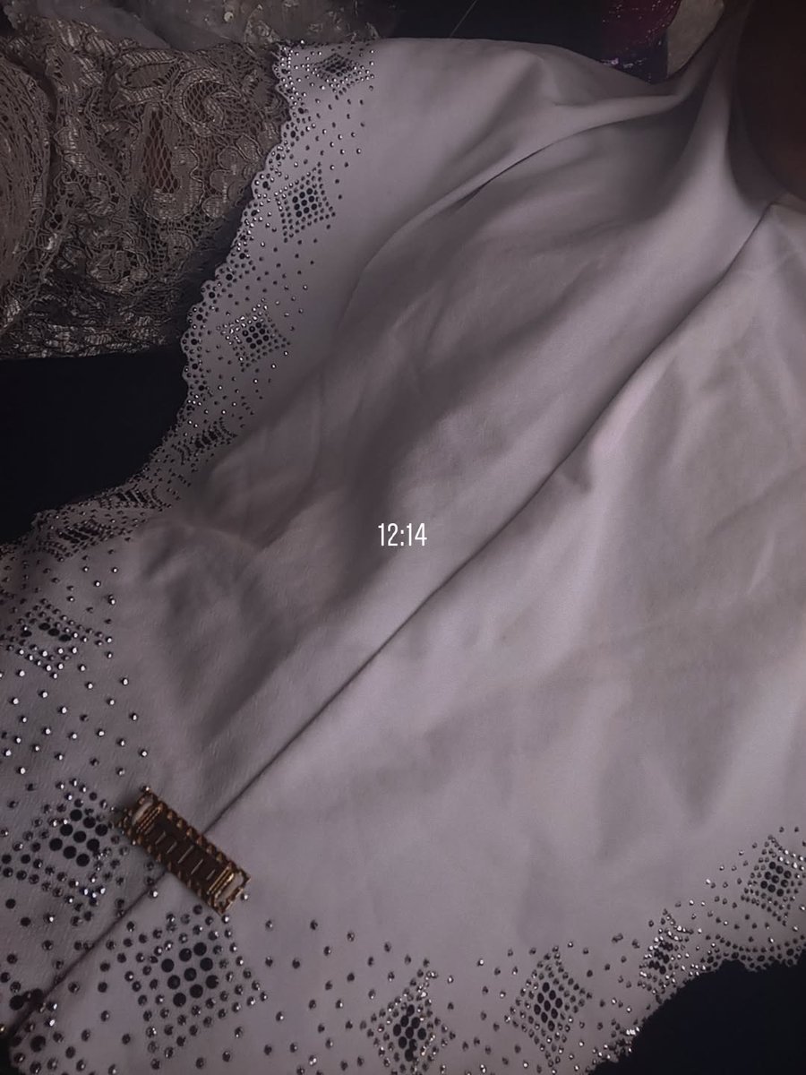 b e l l a 🍒If moots tweet media