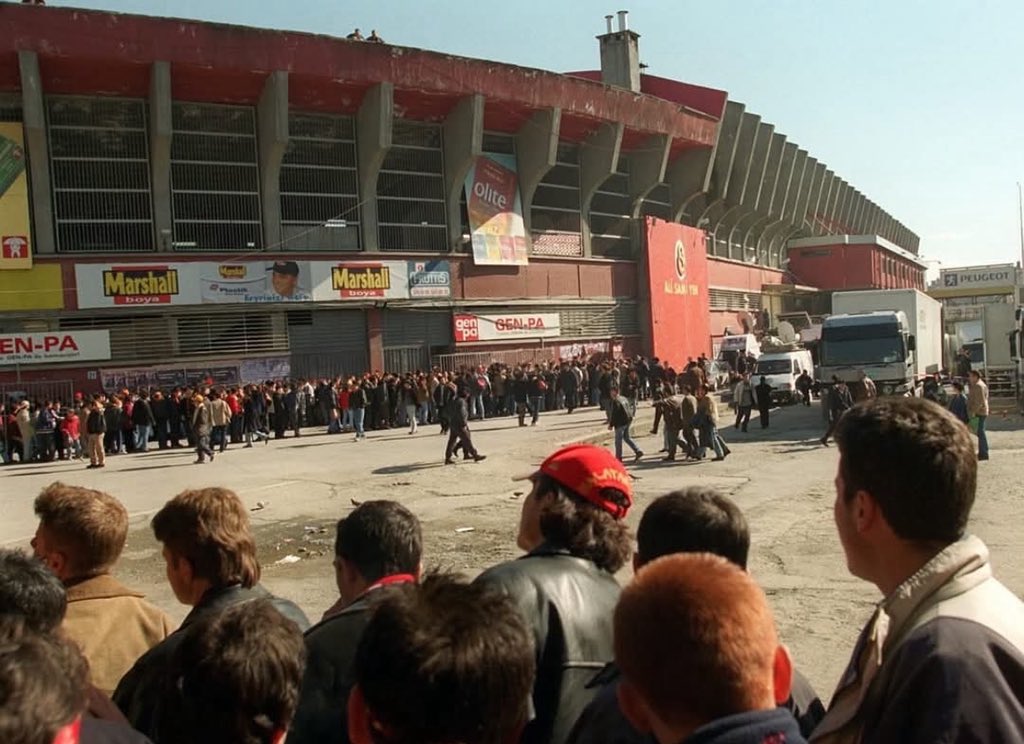 nostaljicimbom tweet media