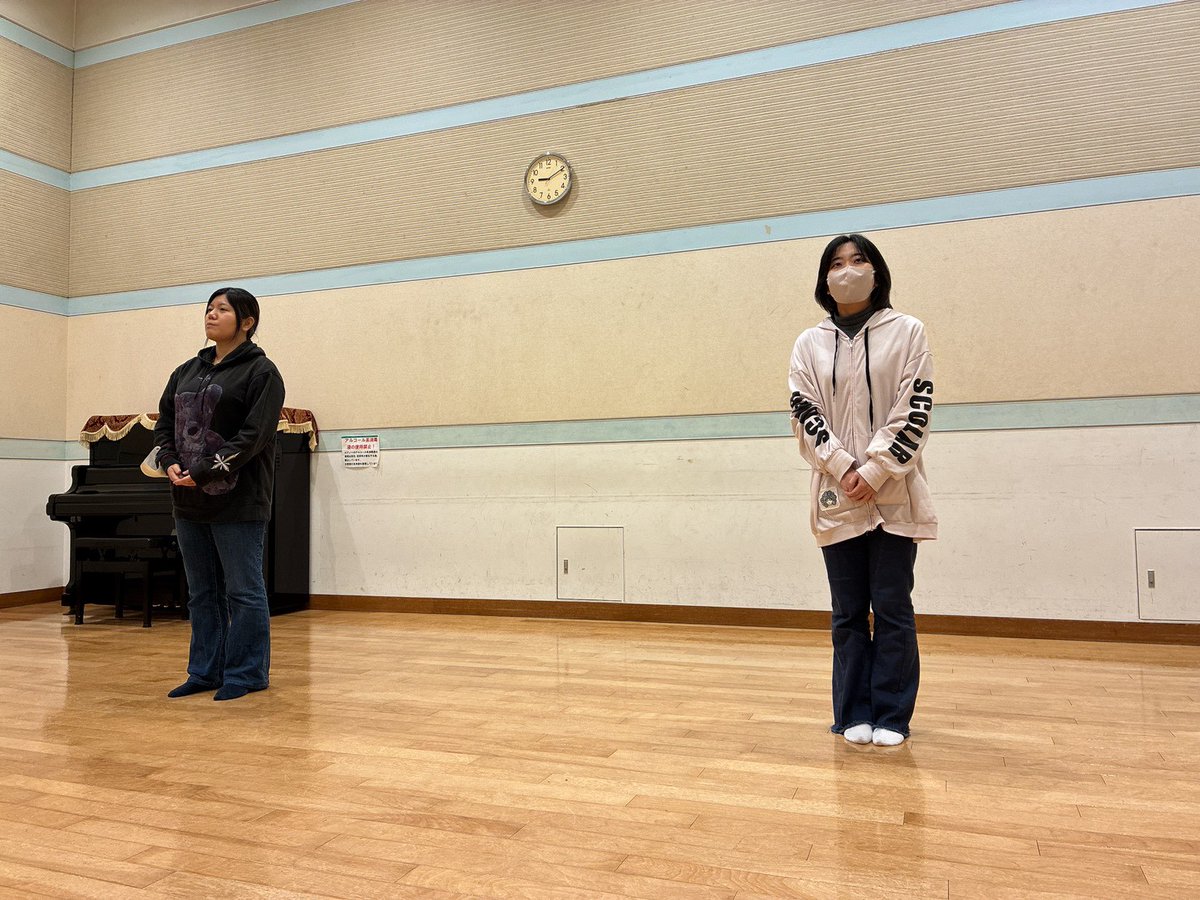 __Amarimono__'s tweet photo. 🐱稽古14~15回目🐱

残り2週間となりました‼️
本番まであっという間です🗓️

ここから更に気合いを入れ直して、作品と向き合っていくぞ🔥

次の稽古はダンス🕺💃
どんな風になるか楽しみ😍

予約フォーム
https://t.co/qKfDpQ0FAp https://t.co/IQZJdRe2m2