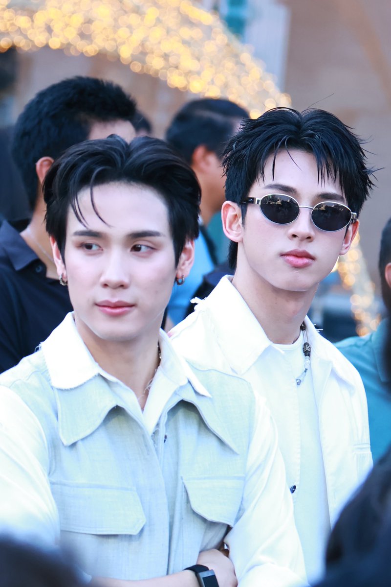 Pee_NTBD 🧡🚀 ft.🦁🦥 tweet media