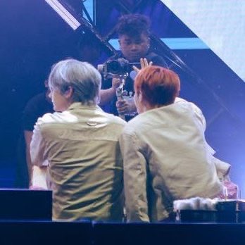 mandy 🤍 𖣂 tweet media