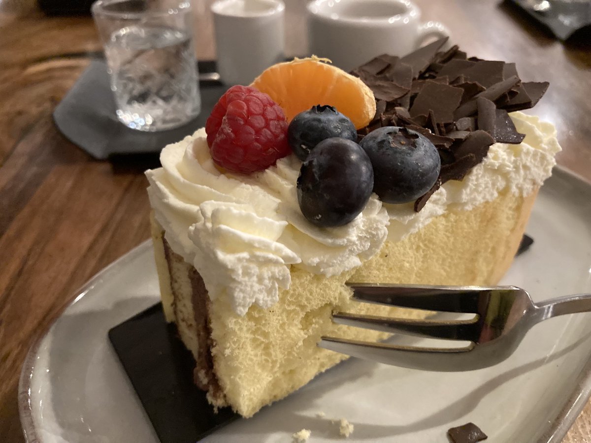 CzechOperaFan tweet media