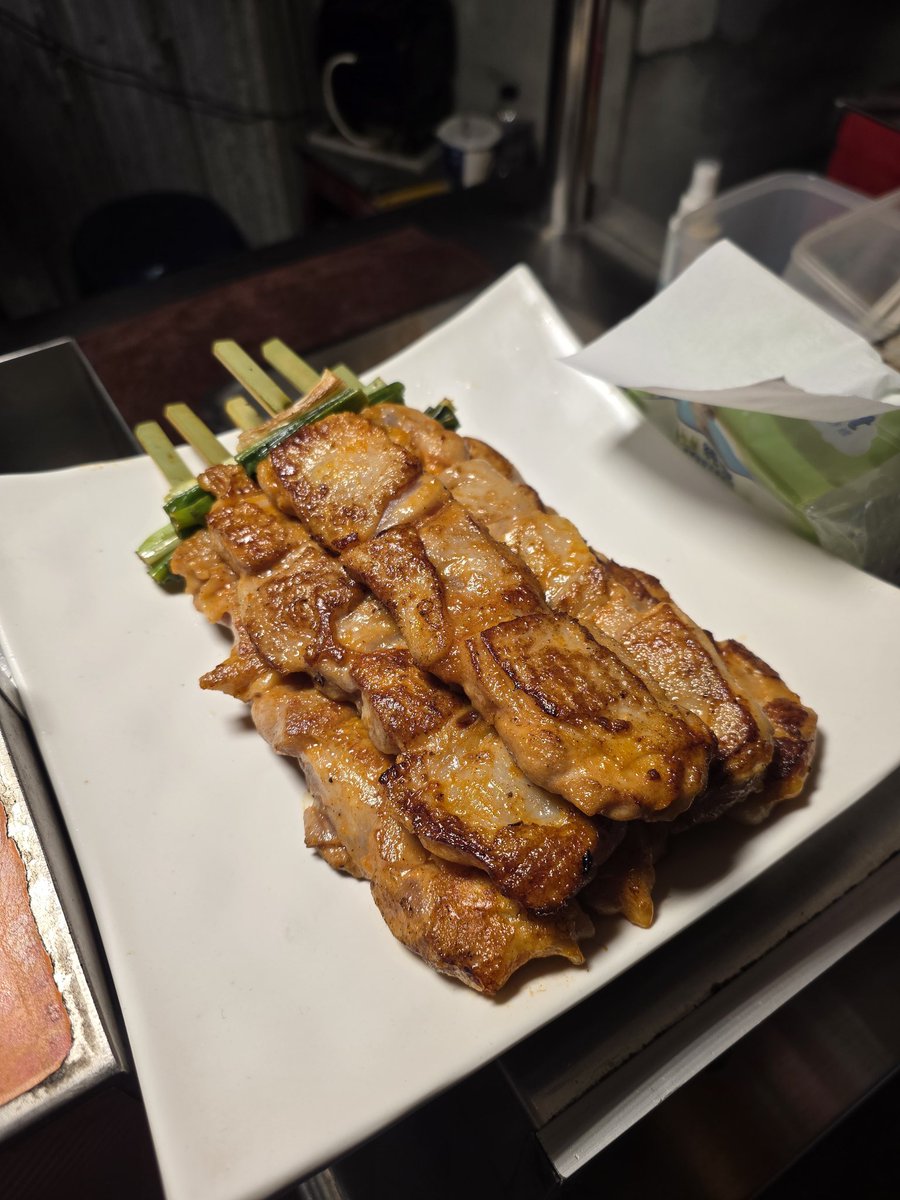 Surrendered_Bear tweet media