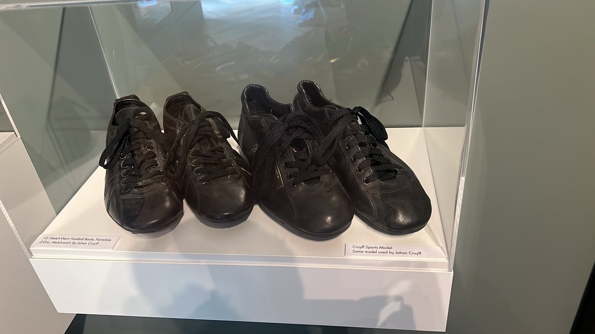 Torrenapoli1's tweet photo. Una mostra sul Maestro non me la potevo perdere
#Amsterdam
#MocoMuseum https://t.co/Zwf15EWMqo