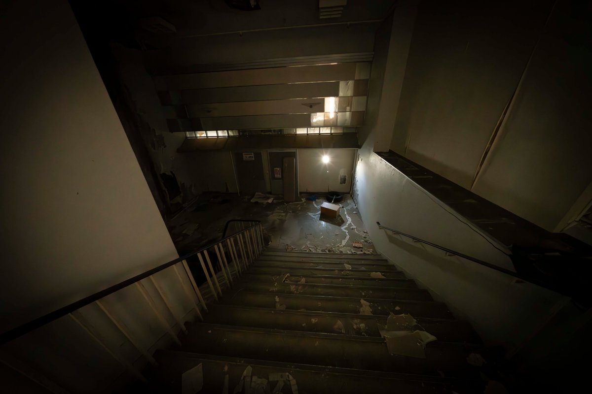 komamasa's tweet image. 閉業した田舎のショッピングセンター
#廃墟　＃abandoned ＃Urbex