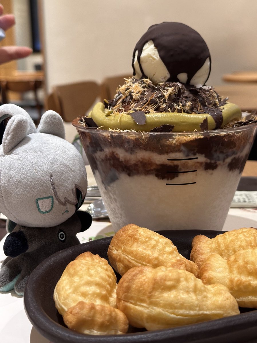 곰팡이젤리 tweet media