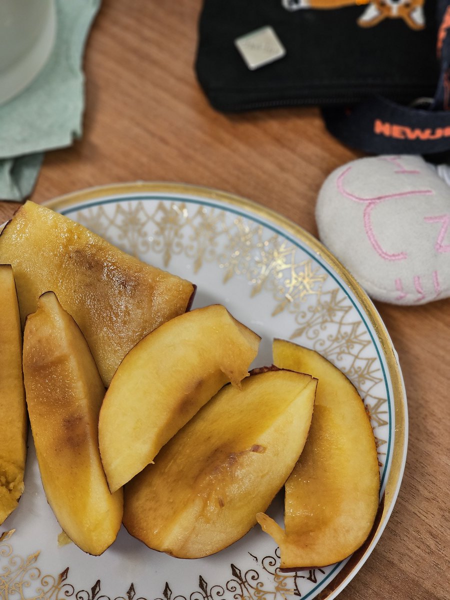 ๐๐๐๐๐+2๐ซง tweet media