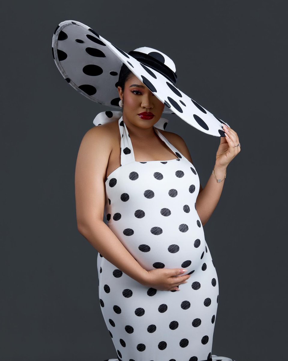 Big Love tweet media