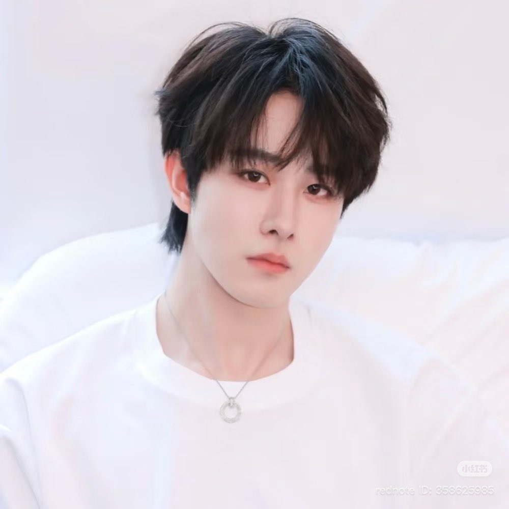 Jinny 田 จะเป็นนายพราน tweet media