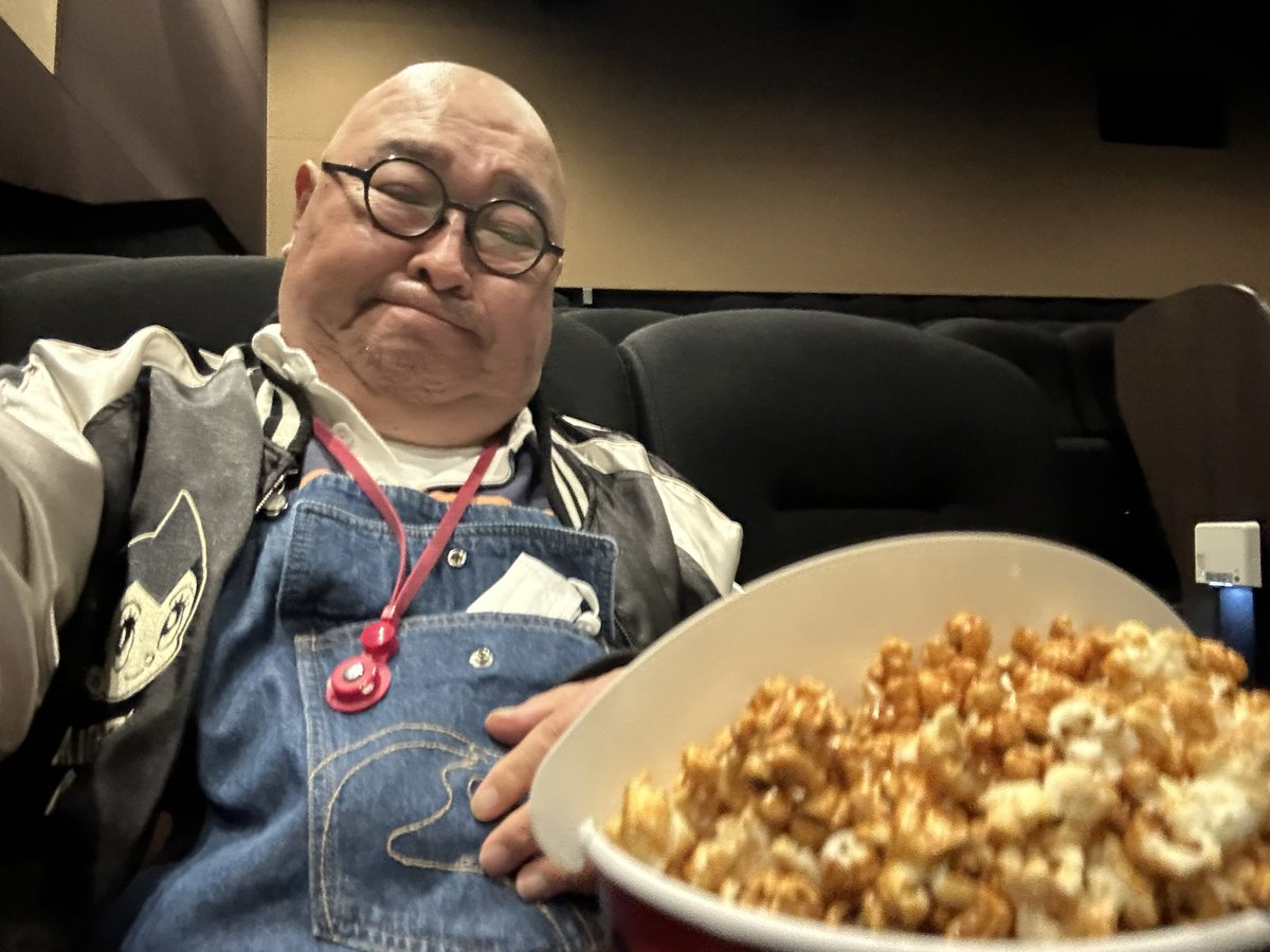 みなちん tweet media