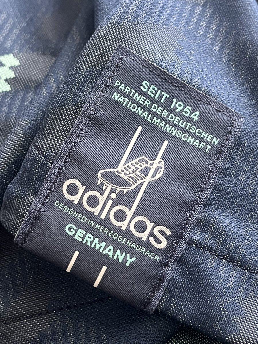 Mr.Brightside Shirts tweet media