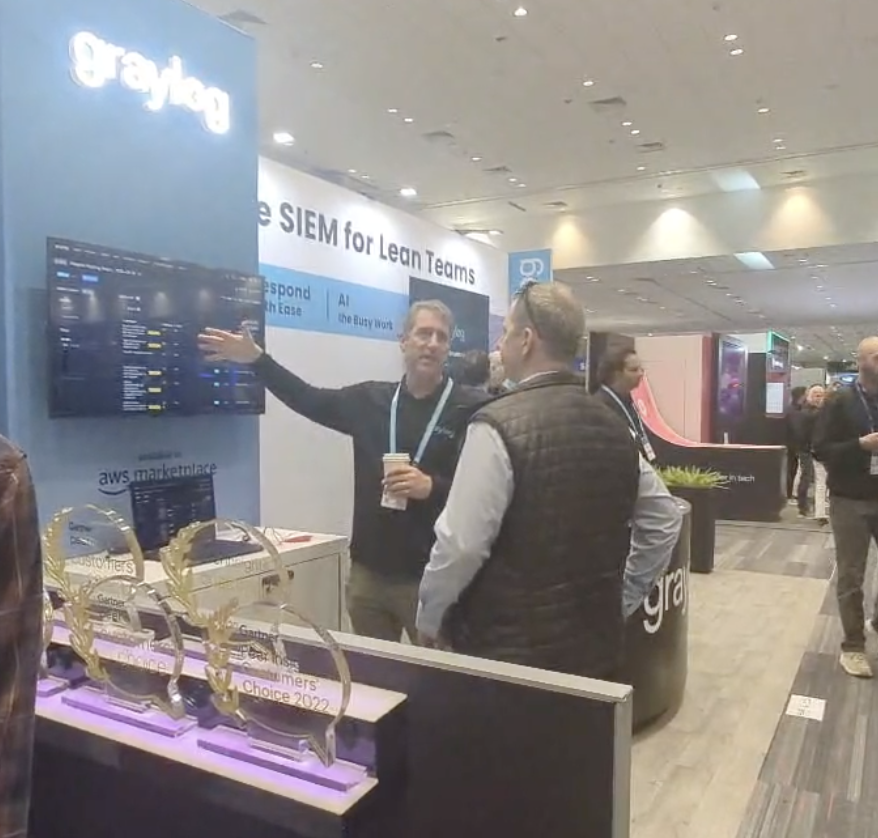 Graylog tweet media