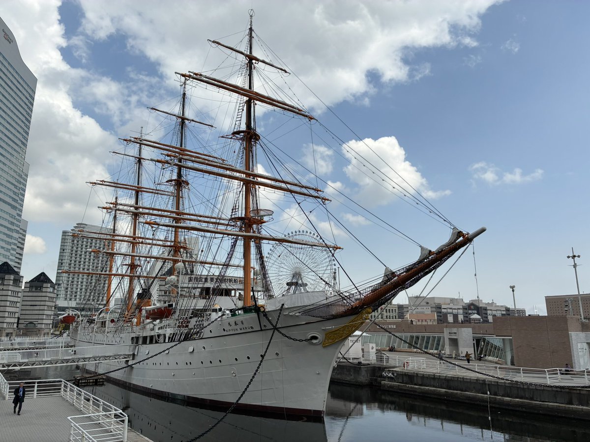 こころ tweet media