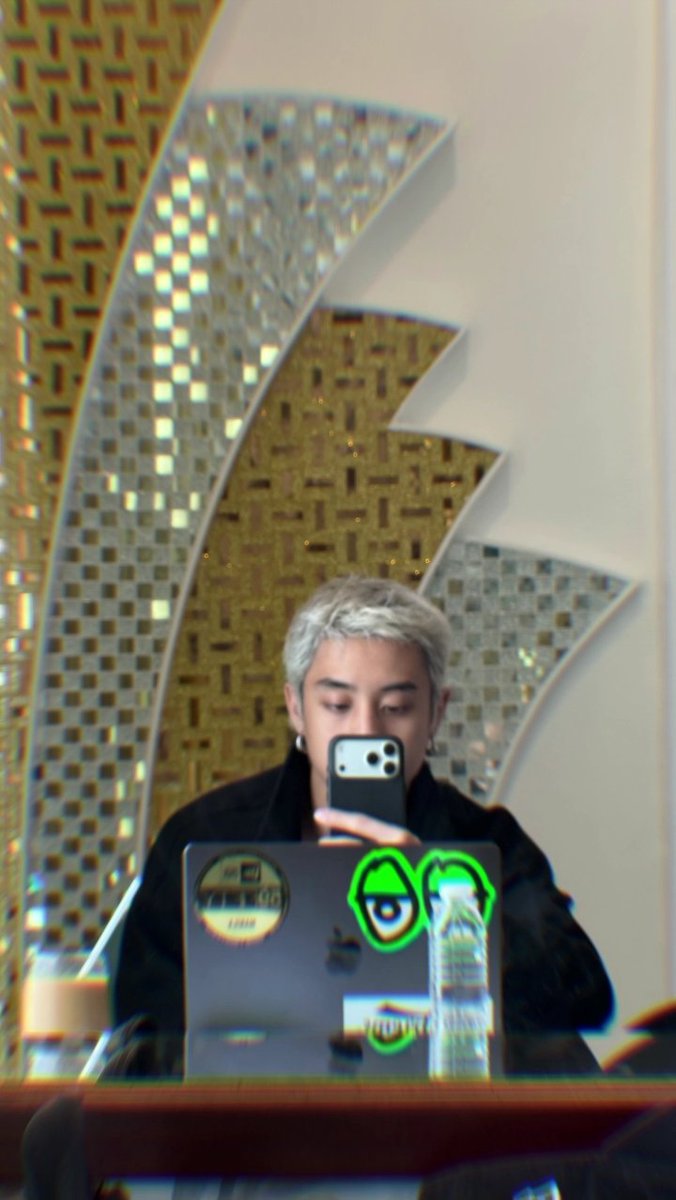 mikki gallery tweet media