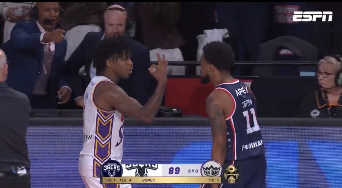 Peter Hooley tweet media