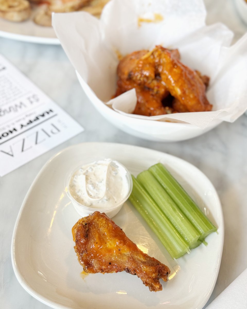 mthpizza tweet media