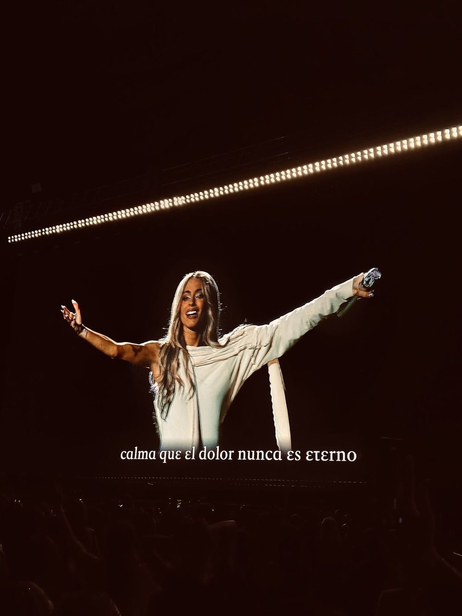 lana tweet media