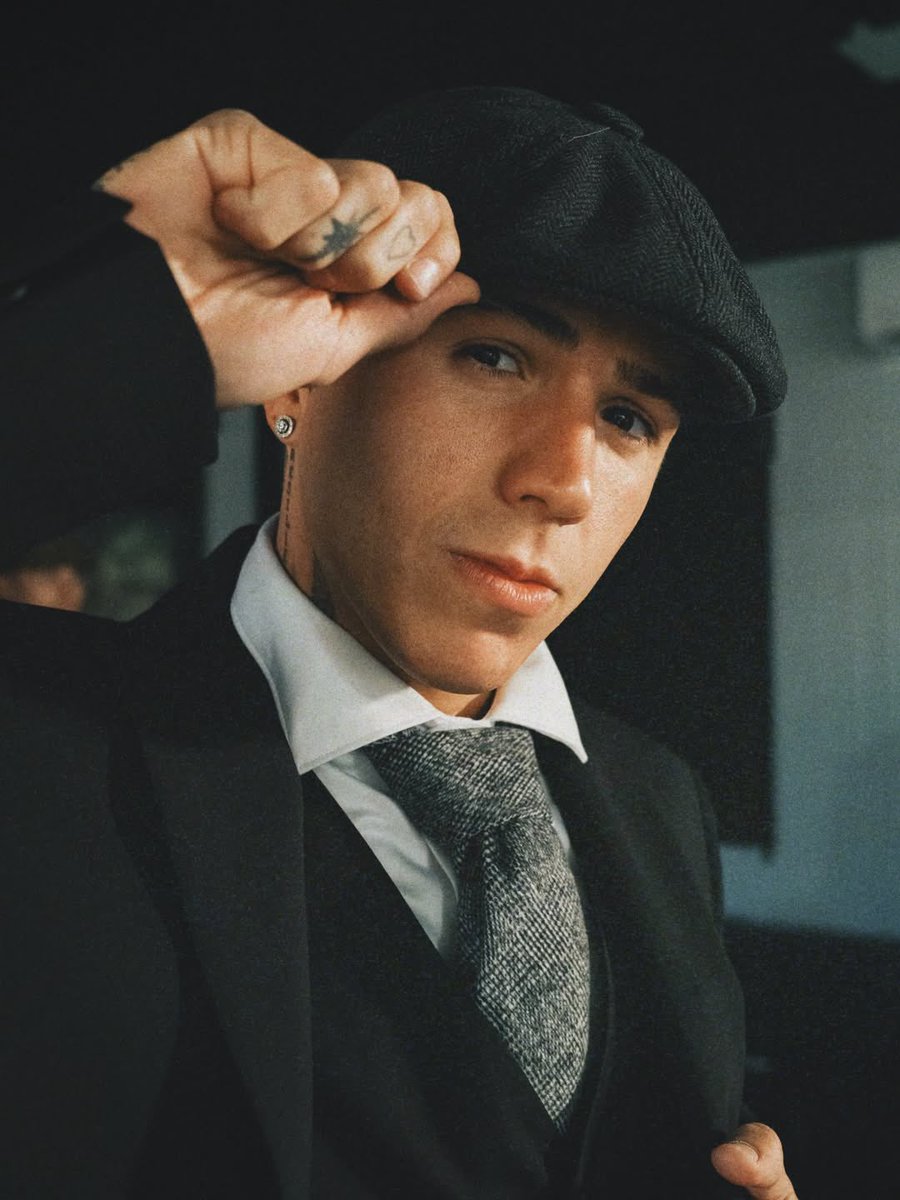 بوابة تشلسي tweet media