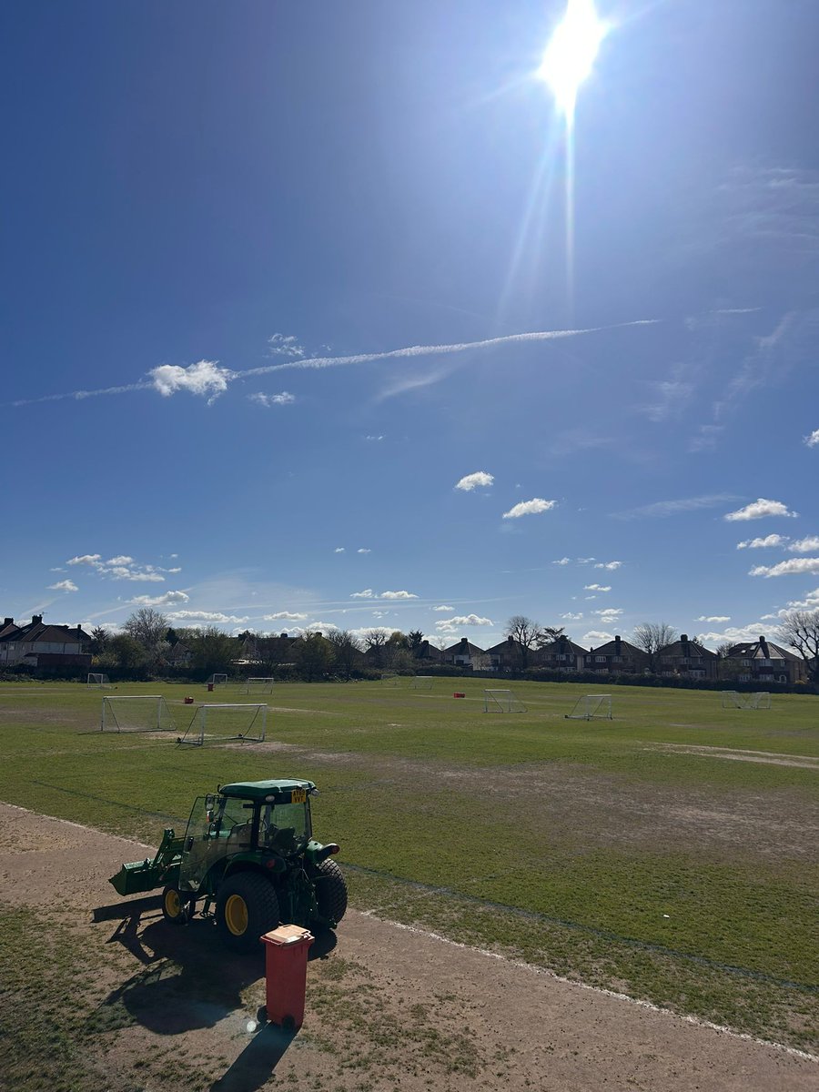 London Playing Fields Foundation tweet media