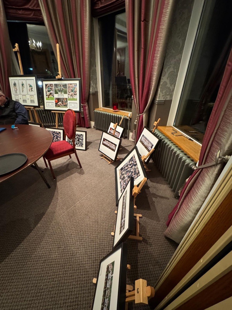 MethodyBelfast's tweet image. A huge thank you to everyone who joined us for the MCB Rugby Quiz Night at Malone Golf Club! Your support made the night a brilliant success.

If you couldn’t make it on the night, you can still support the club via JustGiving: justgiving.com/charity/method…

#MCB #MadetoLead #Methody