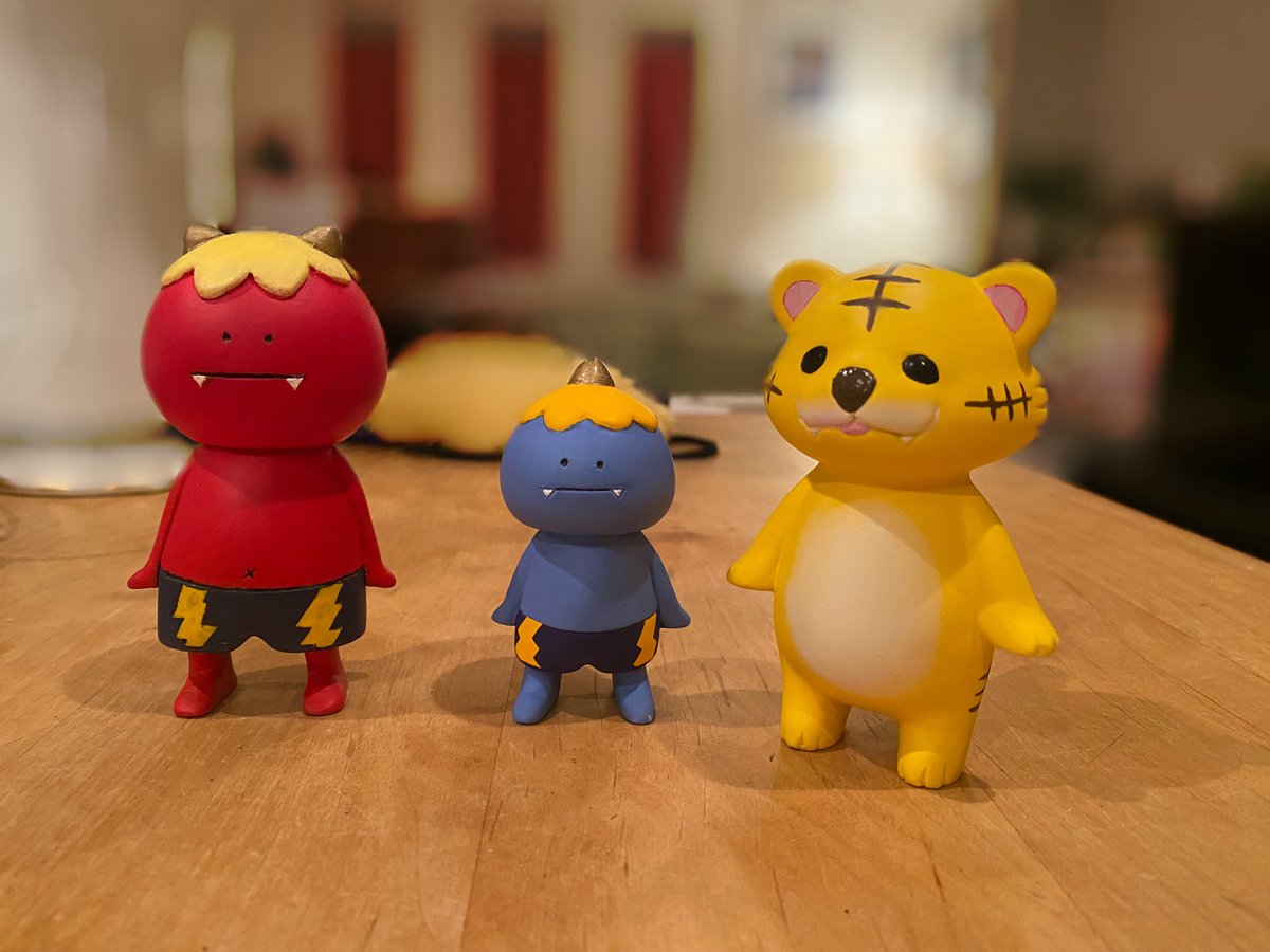 kurara0131's tweet image. 🆕『おともだちチビトララ』

やっと、トララが
フィギュアになりました！

ずっと頭の中にいた子が、
BFstudioさんの手でかたちになって
こうして届けられるのが本当に嬉しいです。

鬼ちゃんのおともだちで、
みんなのおともだちになりたいトララ。

ちょっと人見知りだけど、