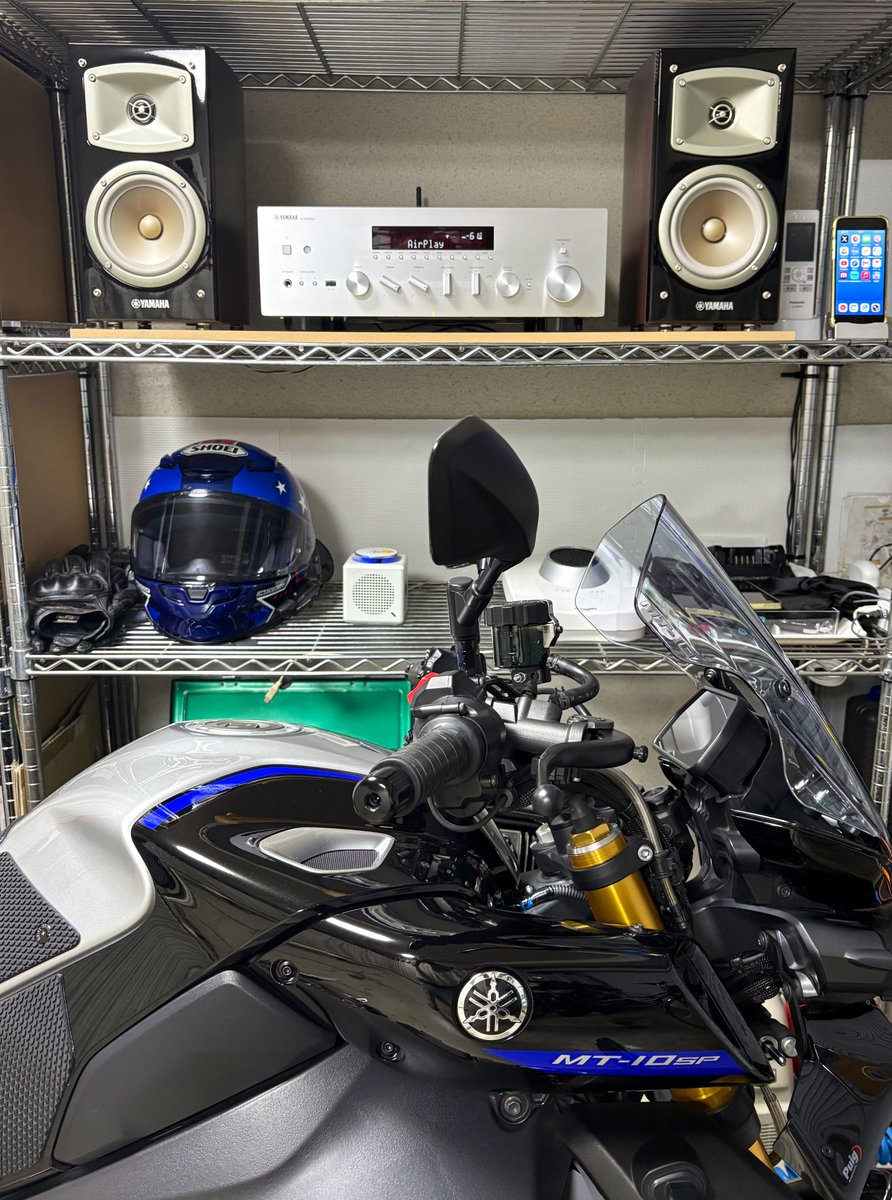 sinMT09's tweet photo. 20年使ったオーディオが壊れたので交換。いつの間にかヤマハ菌に感染しているな🦠 https://t.co/GancztZdPq