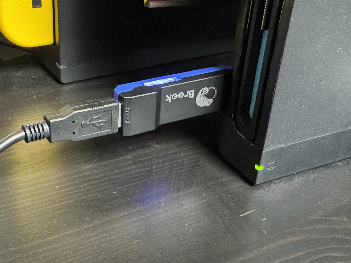 메를버러 tweet media