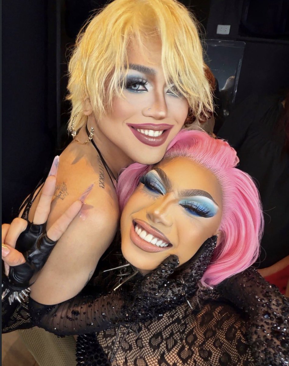 Drag Crave tweet media