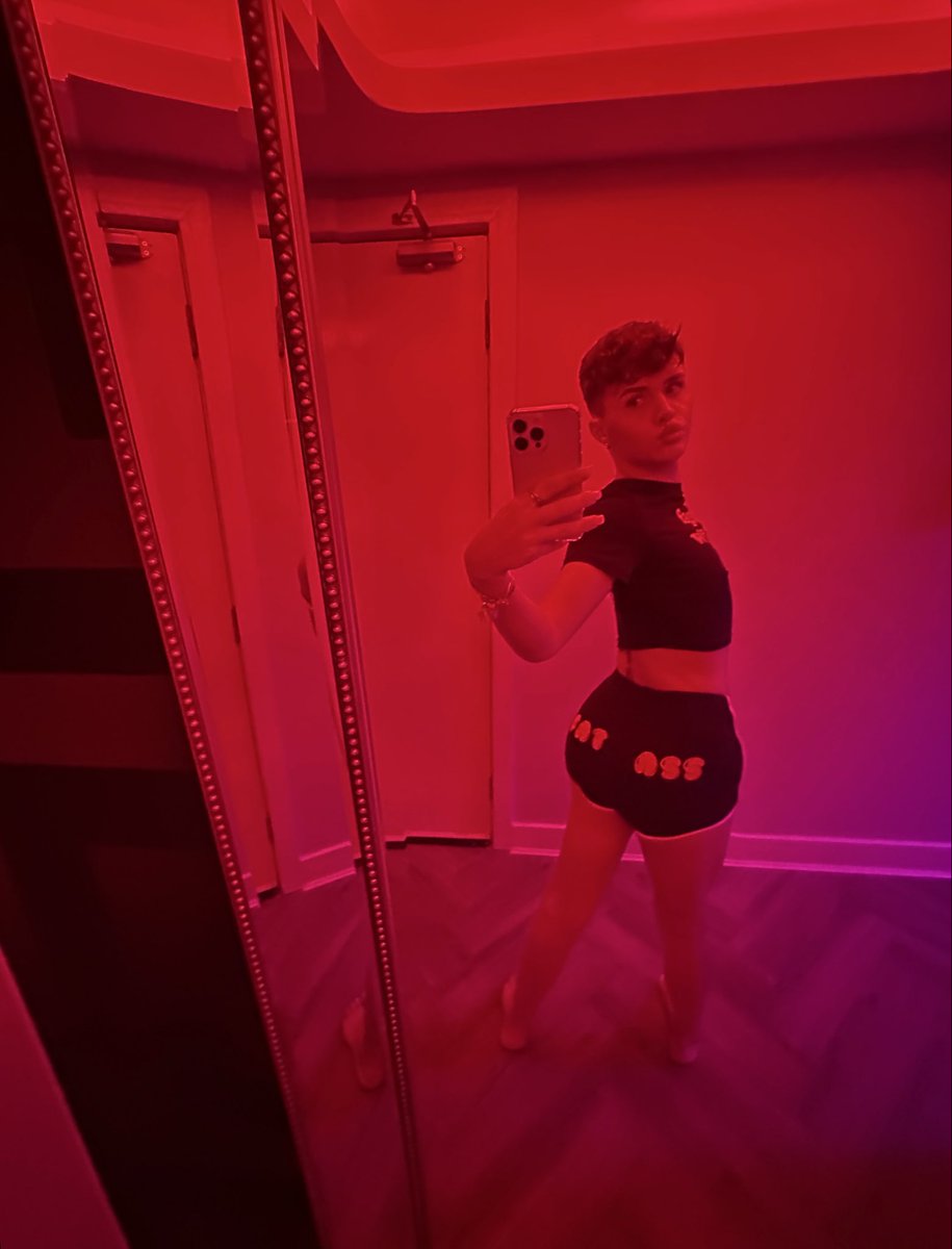 Connor Luxe tweet media