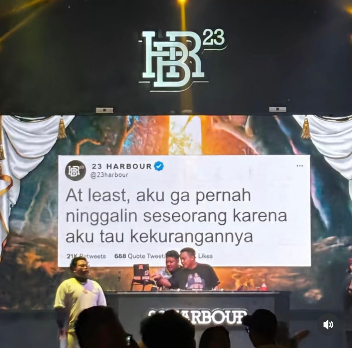 SAM tweet media