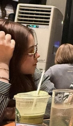 leigh 🥀 tweet media