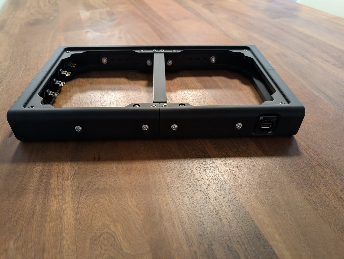 karttoon tweet media