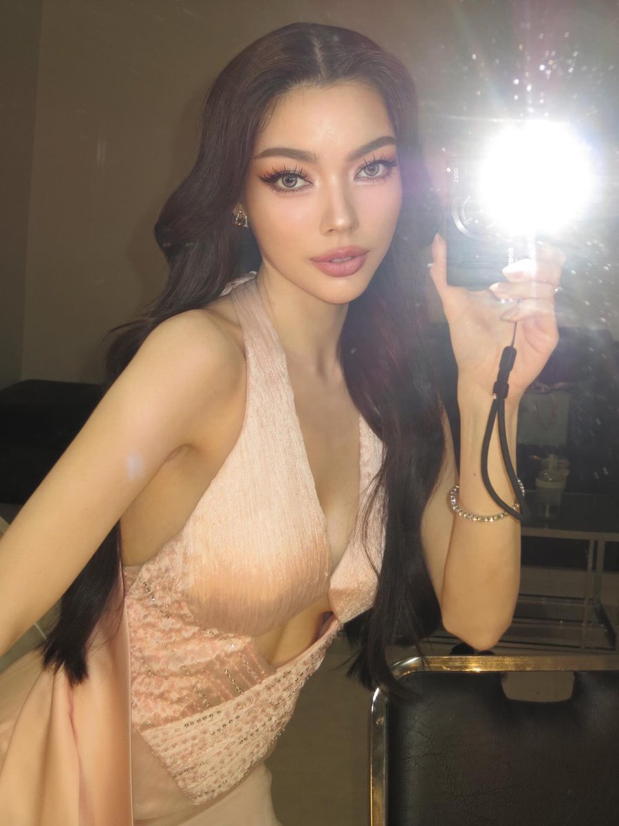 Apple🤘🏻✨ tweet media