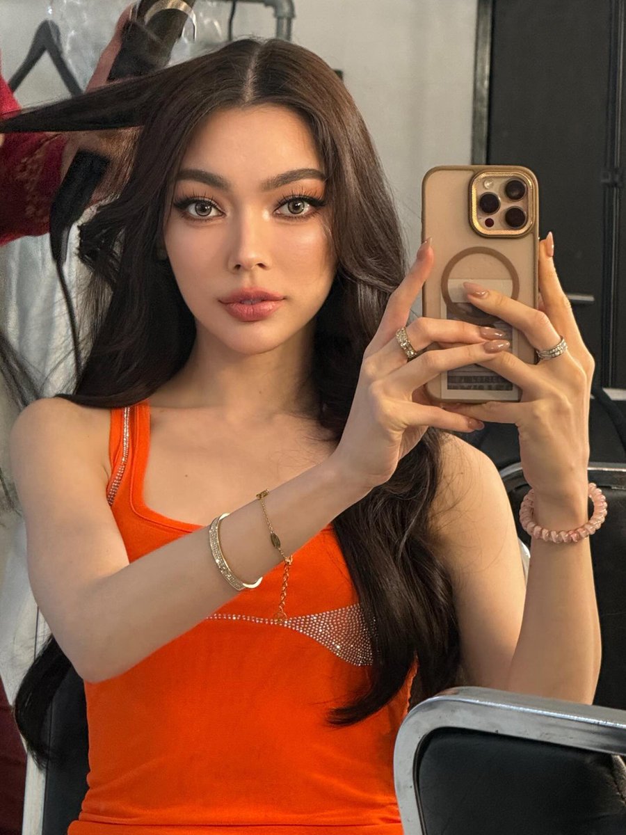 Apple🤘🏻✨ tweet media