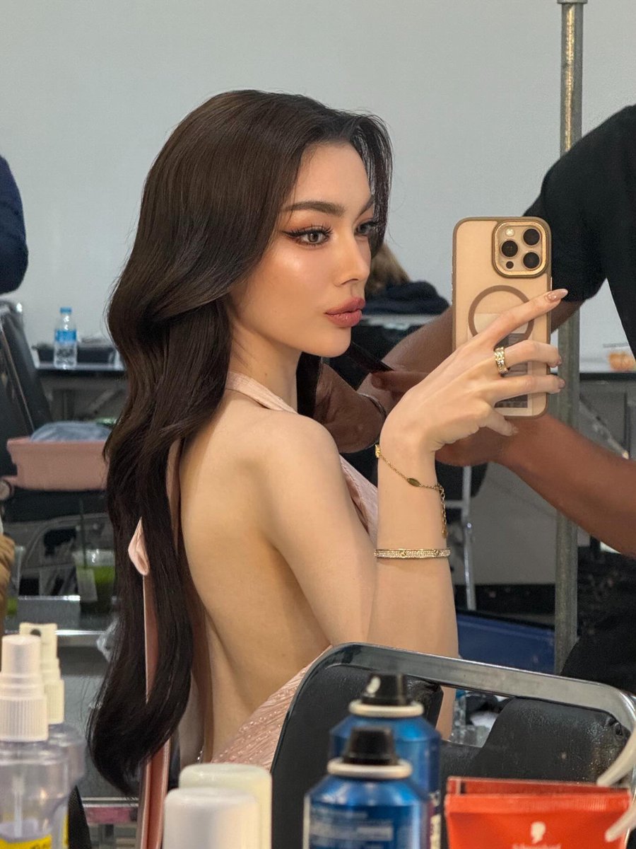 Apple🤘🏻✨ tweet media