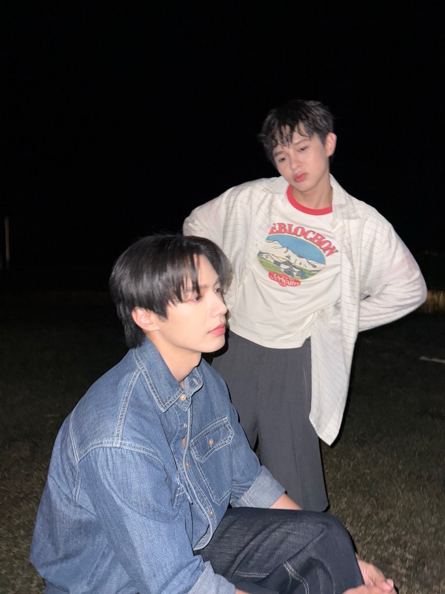 ณิชชอบจัดดอกไม้เฉย ๆ 🌷 tweet media