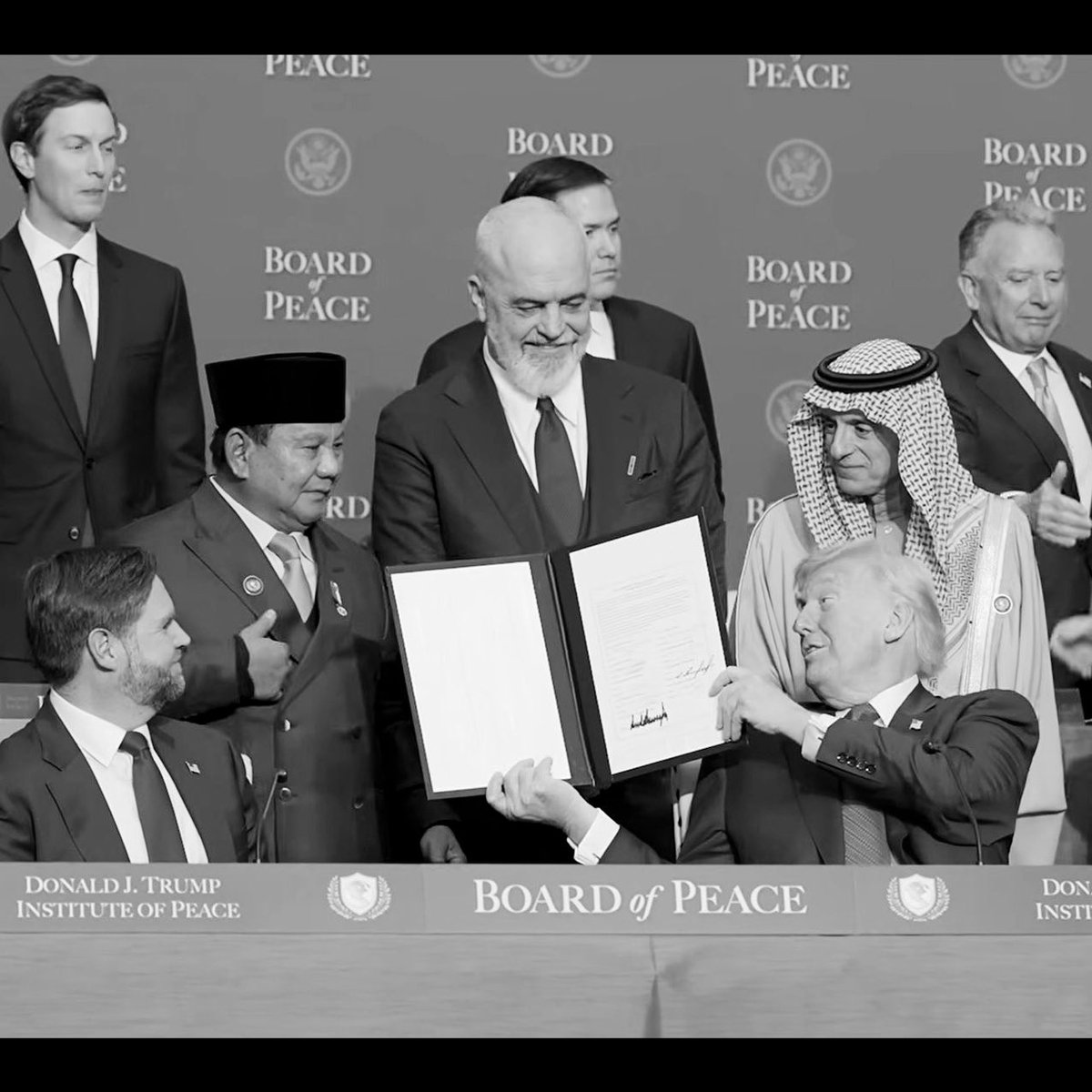 Extra Time Indonesia tweet media