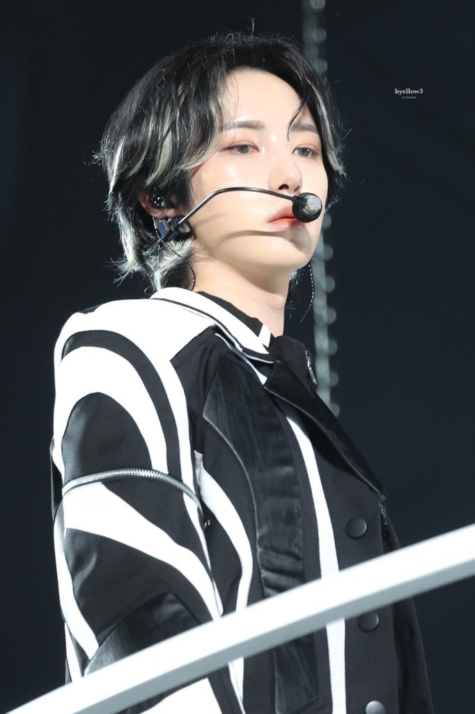 𝐡𝐲𝐞𝐥𝐥𝐨𝐰𝟑 tweet media