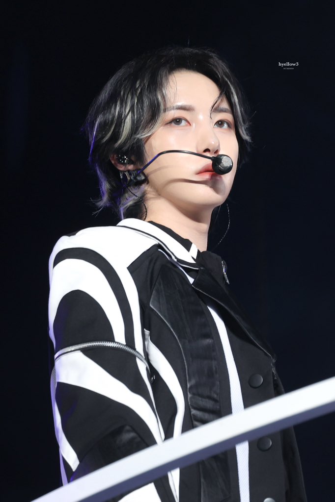 𝐡𝐲𝐞𝐥𝐥𝐨𝐰𝟑 tweet media