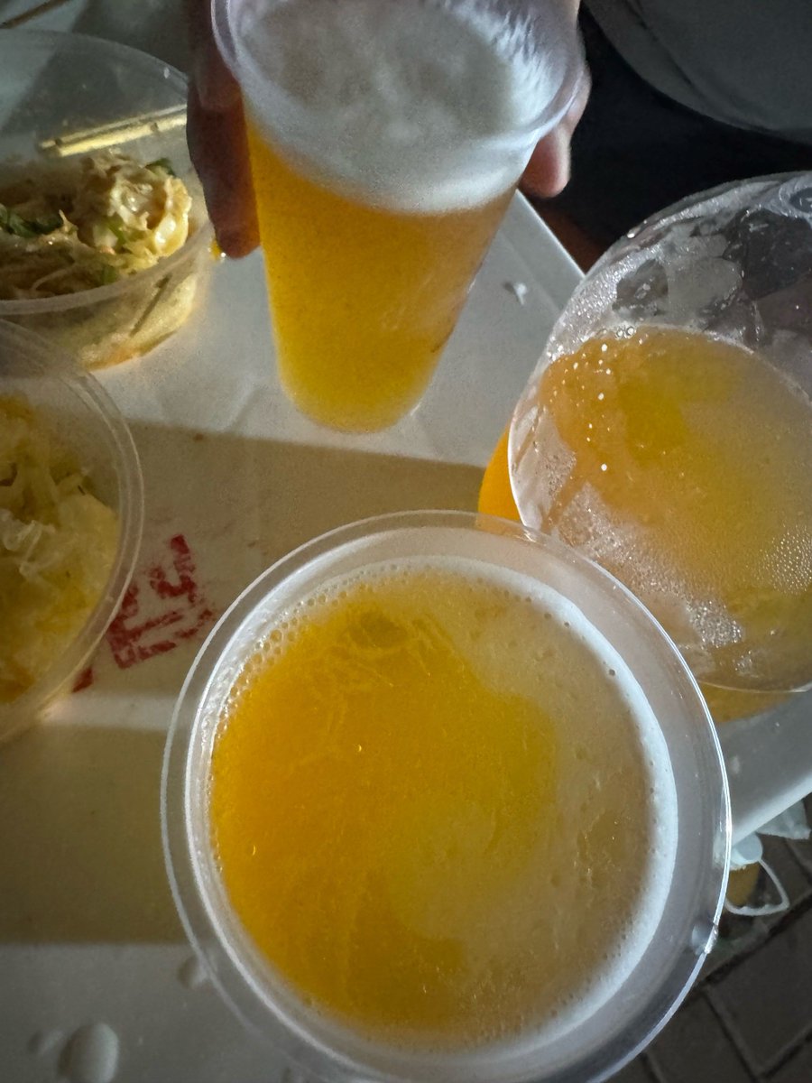 kitzia Solis hermand tweet media