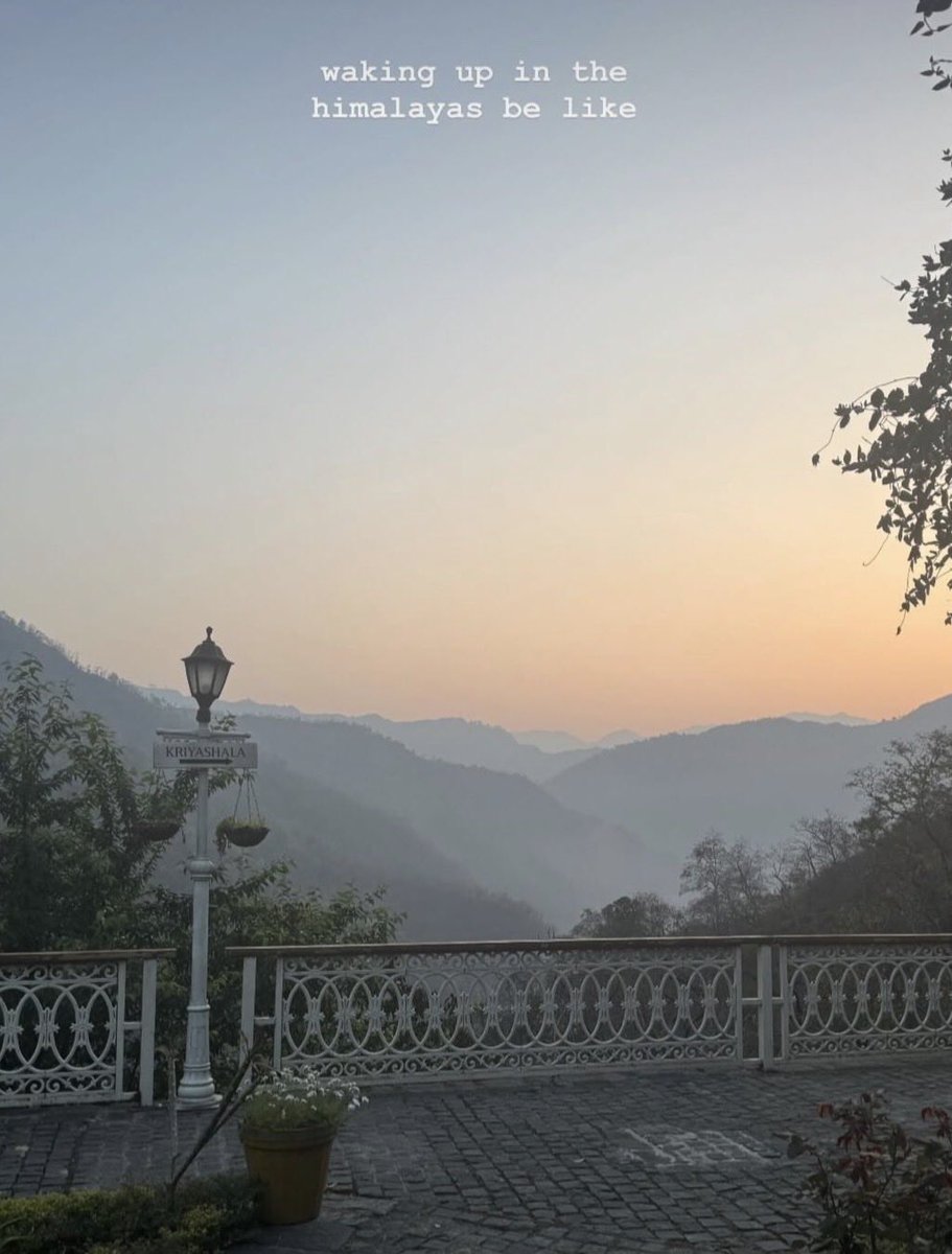 rishikeshyogp's tweet photo. Love mornings, again! https://t.co/tTDoPQOHZ4
