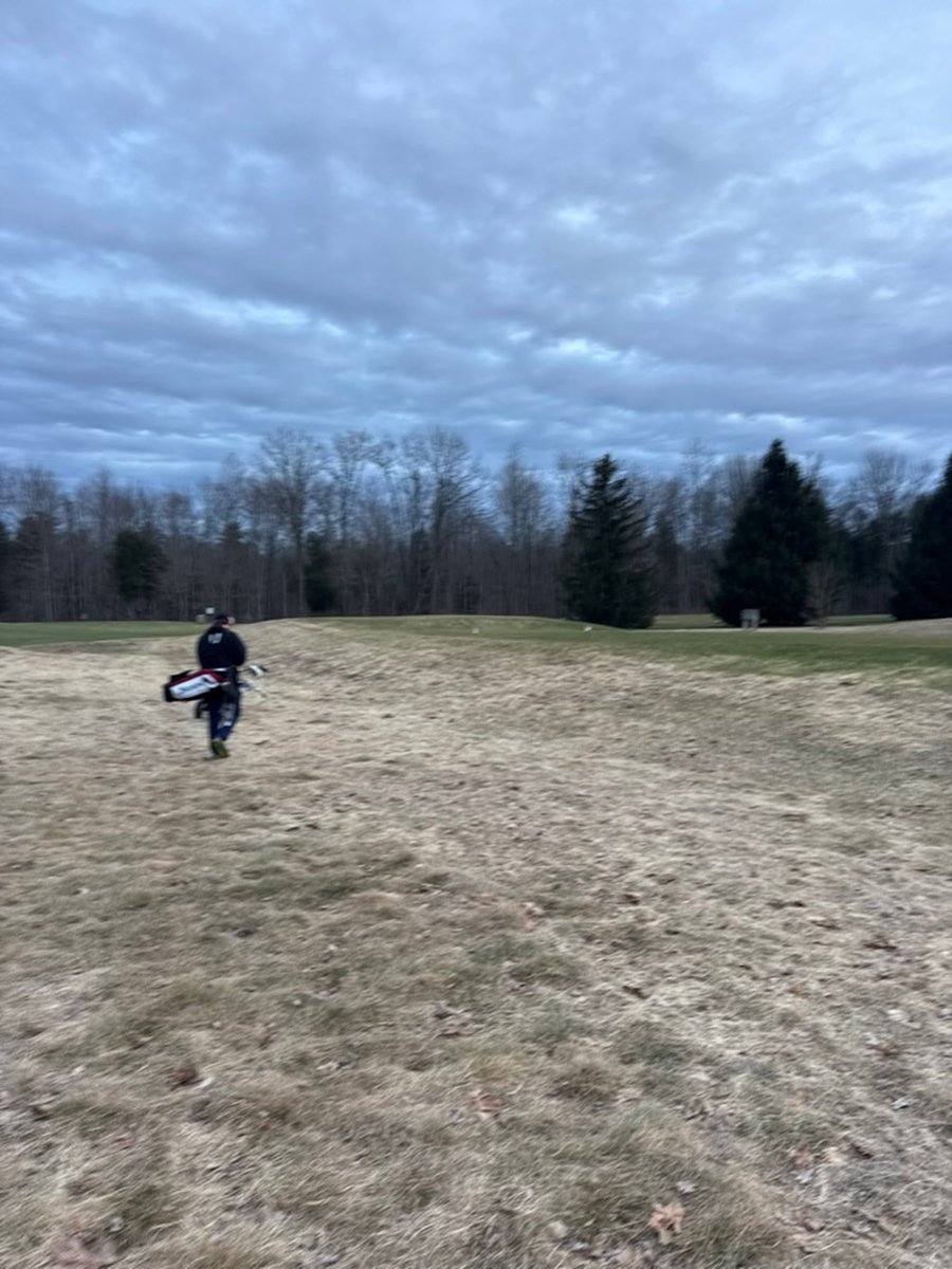 got to play 9 holes considering the bipolar canadian weather

feelsgoodman