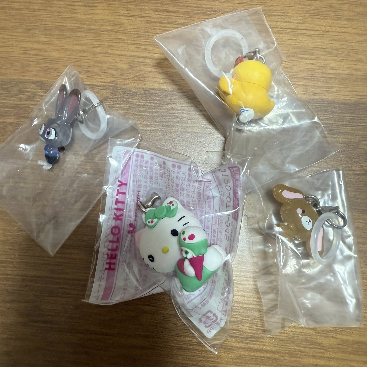 プロフィール必読 tweet media