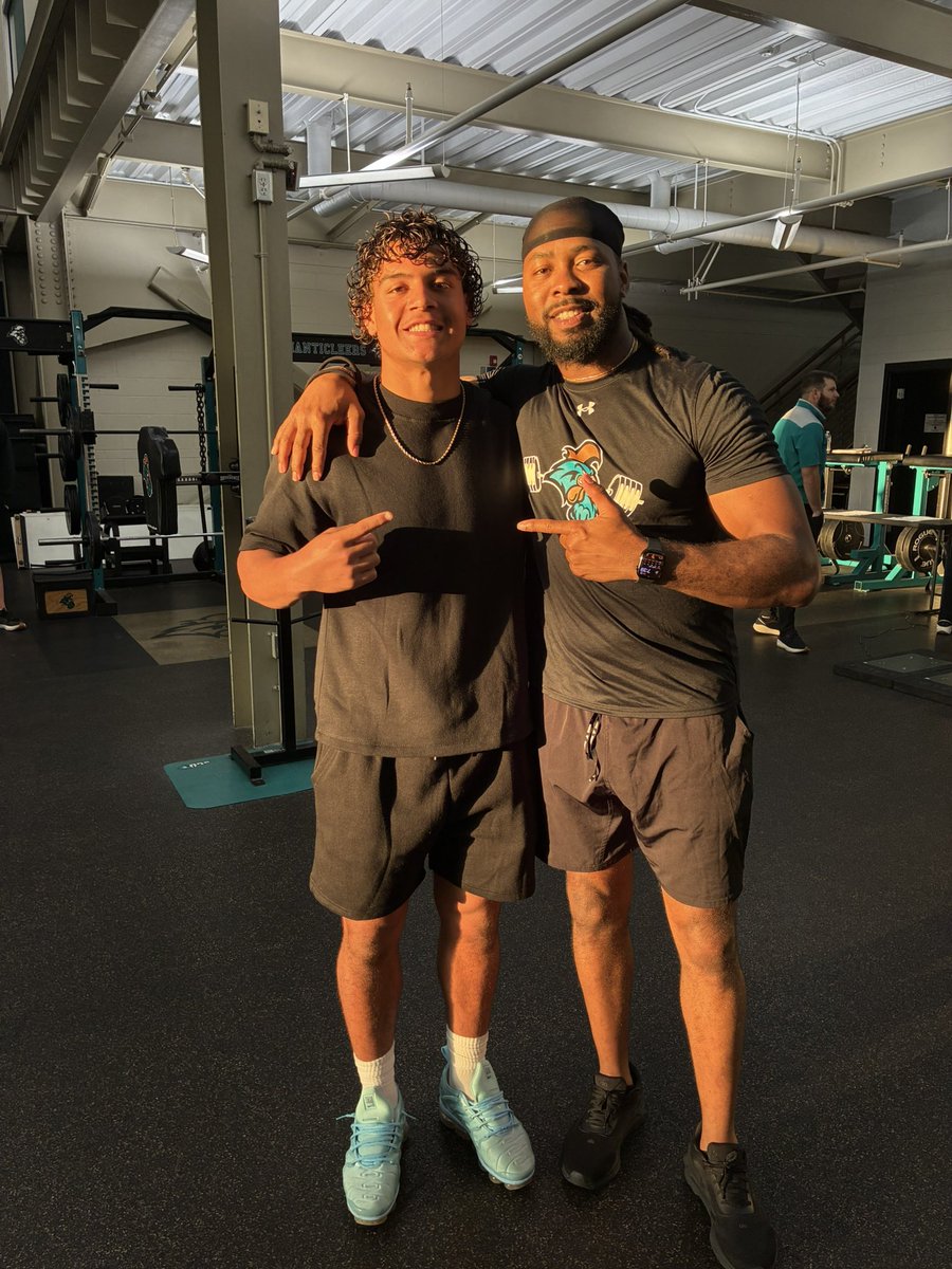 Levi Champion tweet media