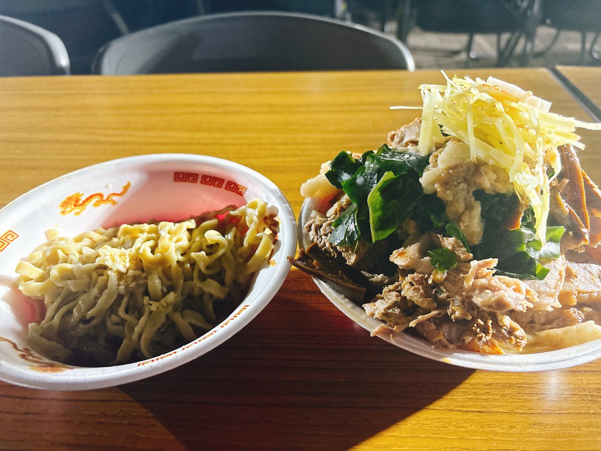 🦖EMINEM・デラックス🦖濃厚民族🍜 tweet media