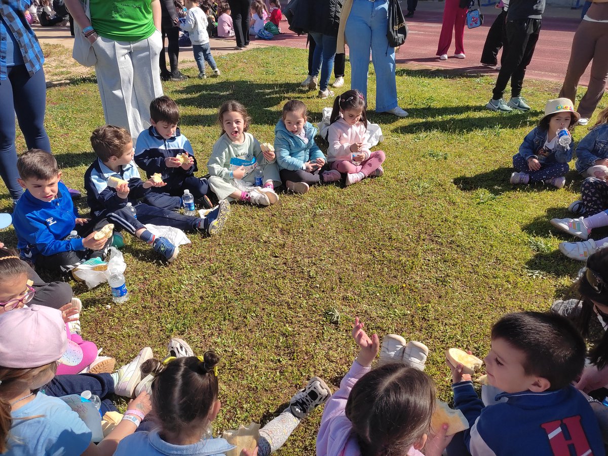 C.E.I.P. Príncipe Felipe. Umbrete (Sevilla) tweet media